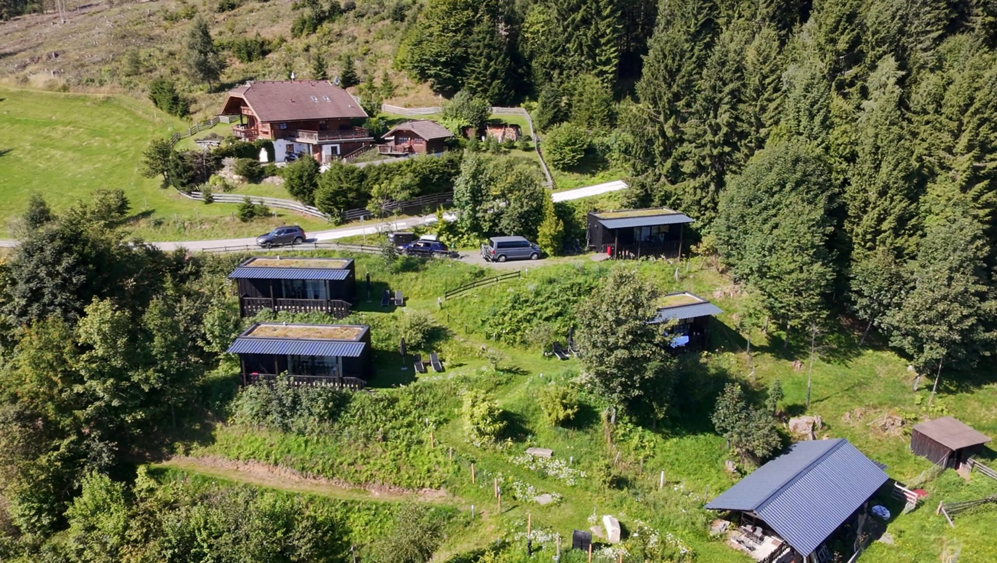 zu verkaufen: art-lodge – Scheune & TinyHouses